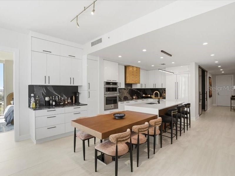 301 1st Street S, Unit 907, Saint Petersburg, FL 33701 Photo