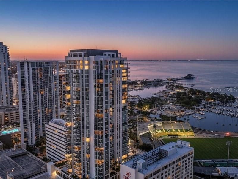301 1st Street S, Unit 907, Saint Petersburg, FL 33701 Photo