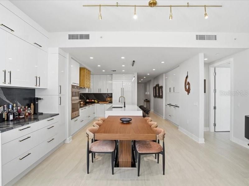 301 1st Street S, Unit 907, Saint Petersburg, FL 33701 Photo