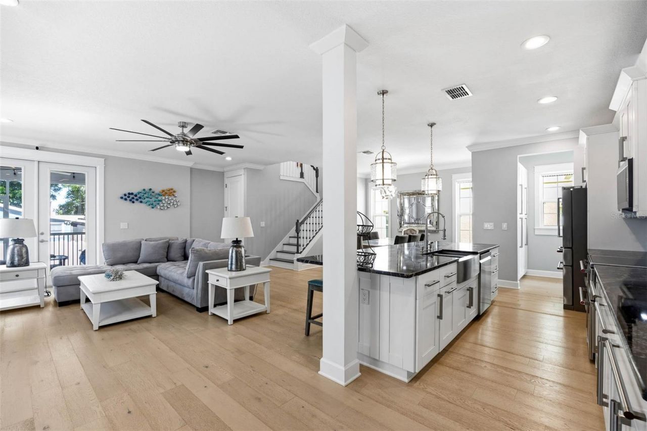 4916 3rd Street N, Saint Petersburg, FL 33703 Photo