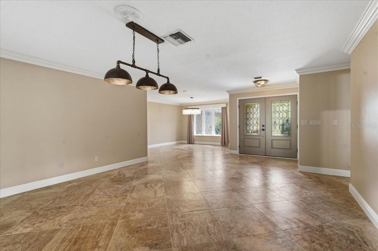 325 Sheffield Circle W, Palm Harbor, FL 34683 Photo