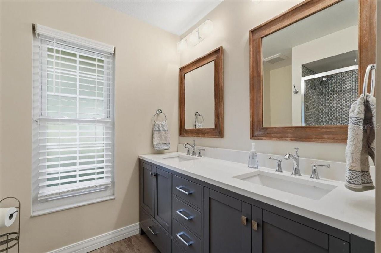 325 Sheffield Circle W, Palm Harbor, FL 34683 Photo