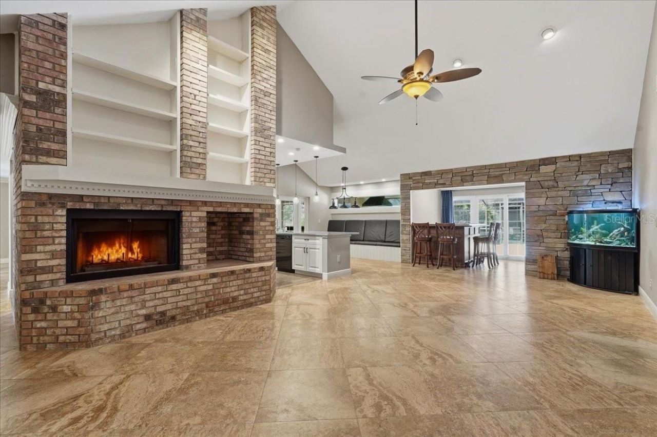 325 Sheffield Circle W, Palm Harbor, FL 34683 Photo