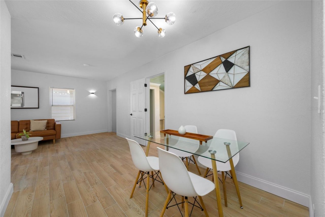 821 19th Avenue S, Saint Petersburg, FL 33705 Photo