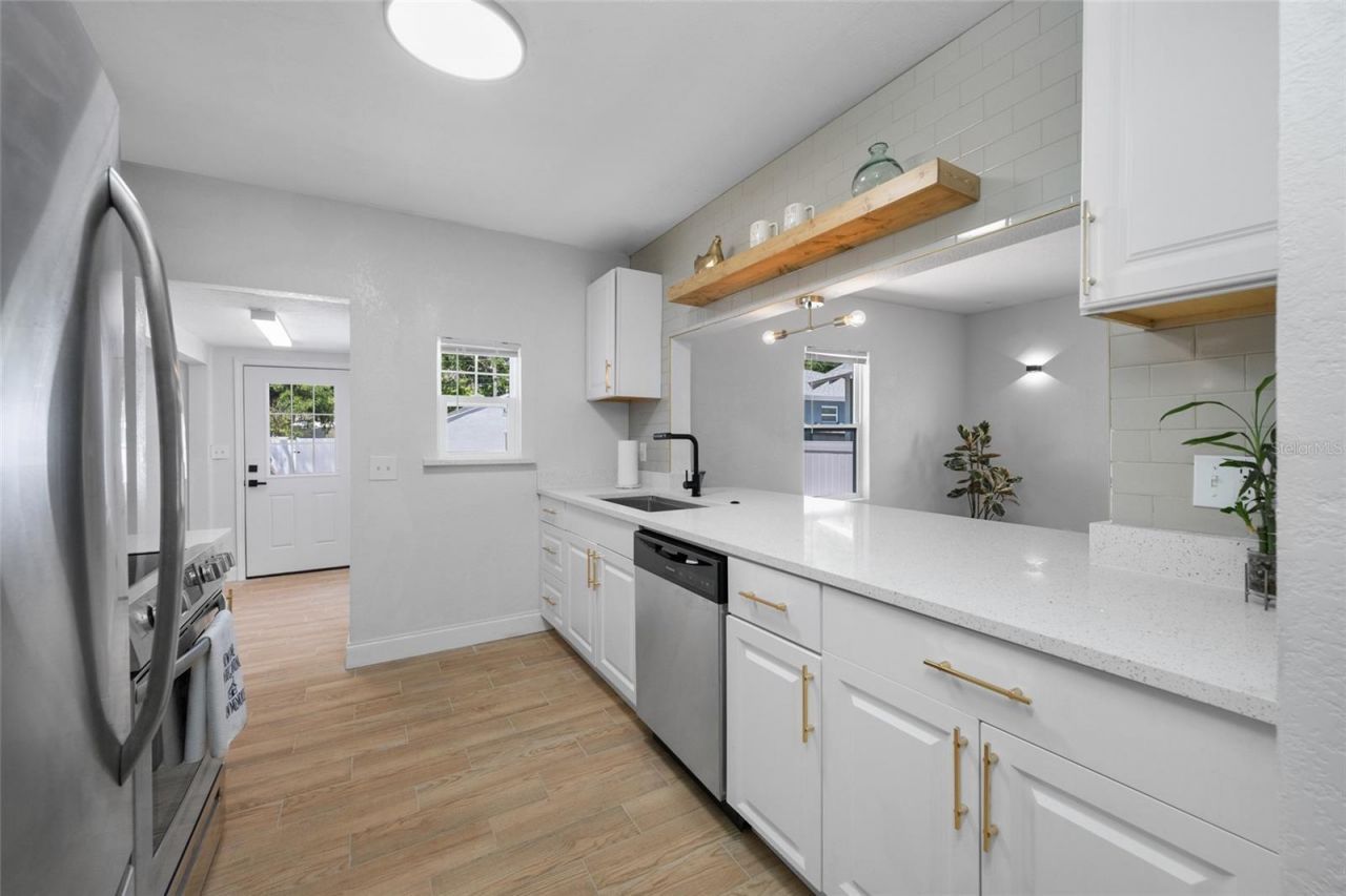 821 19th Avenue S, Saint Petersburg, FL 33705 Photo