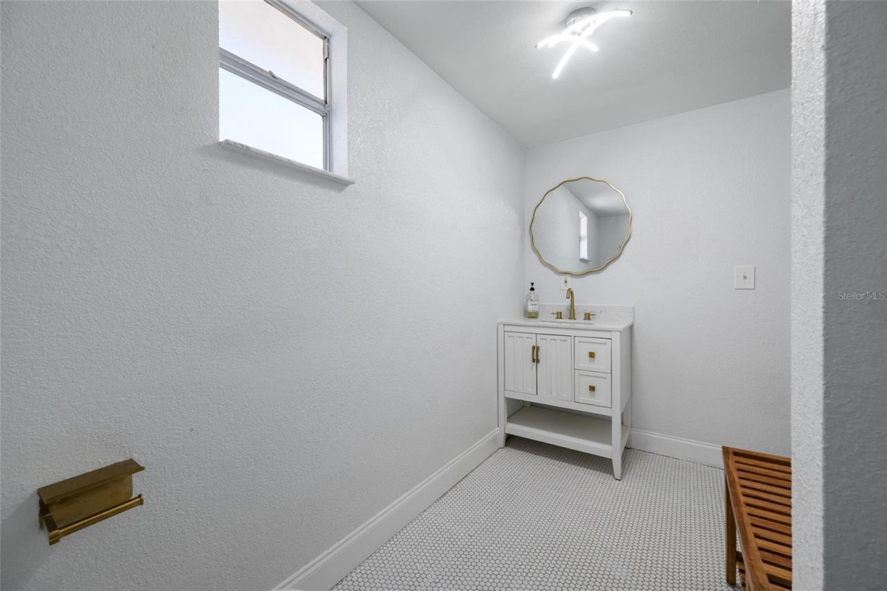 821 19th Avenue S, Saint Petersburg, FL 33705 Photo