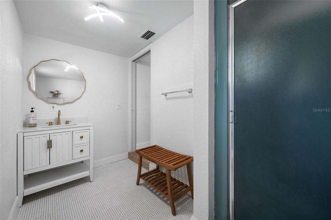 821 19th Avenue S, Saint Petersburg, FL 33705 Photo