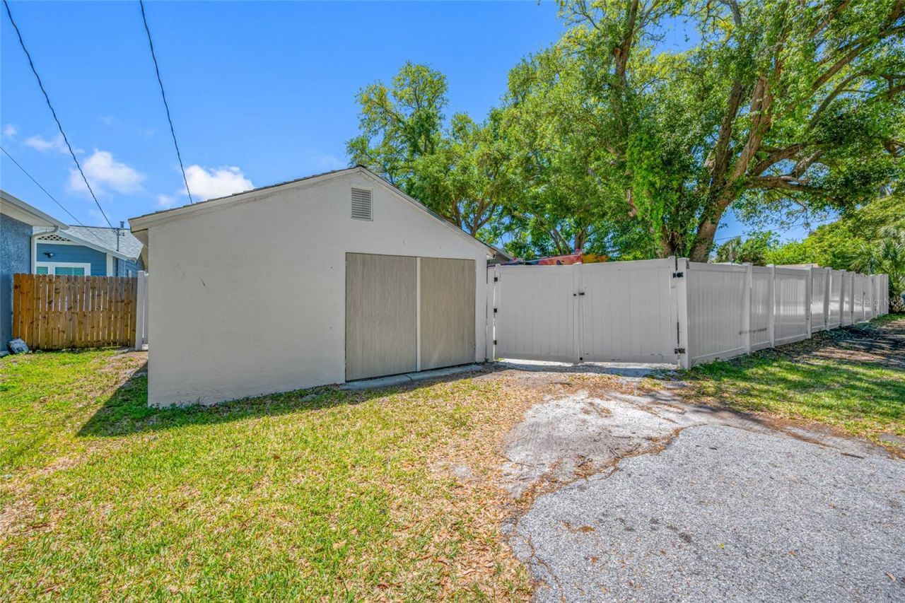 821 19th Avenue S, Saint Petersburg, FL 33705 Photo