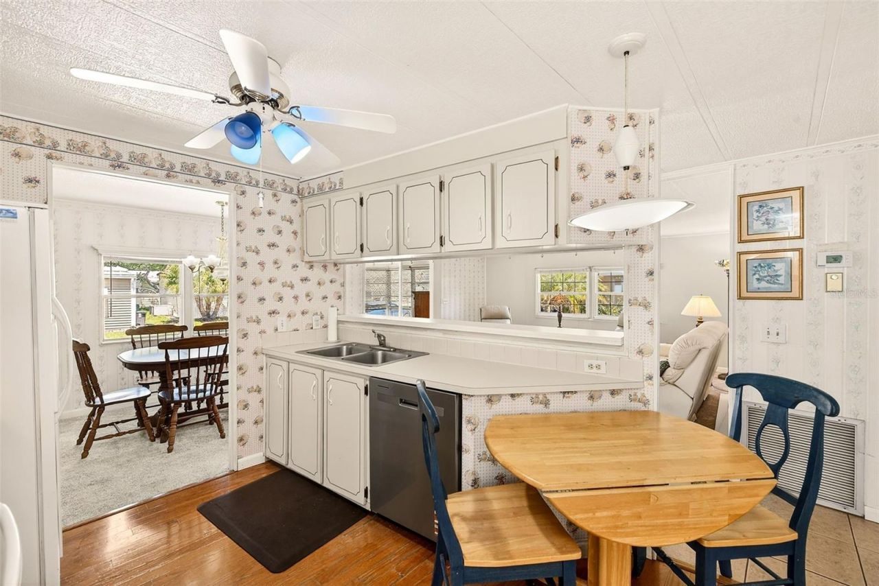 94 Sugar Bear Drive, Unit 55, Safety Harbor, FL 34695 Photo