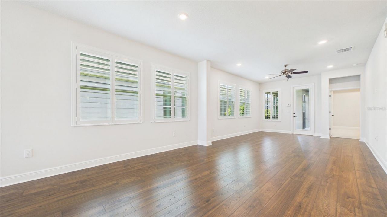 13890 Kingfisher Glen Drive , Lithia, FL 33547 Photo