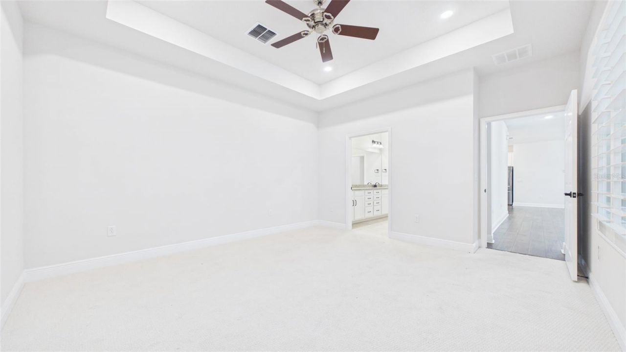 13890 Kingfisher Glen Drive , Lithia, FL 33547 Photo