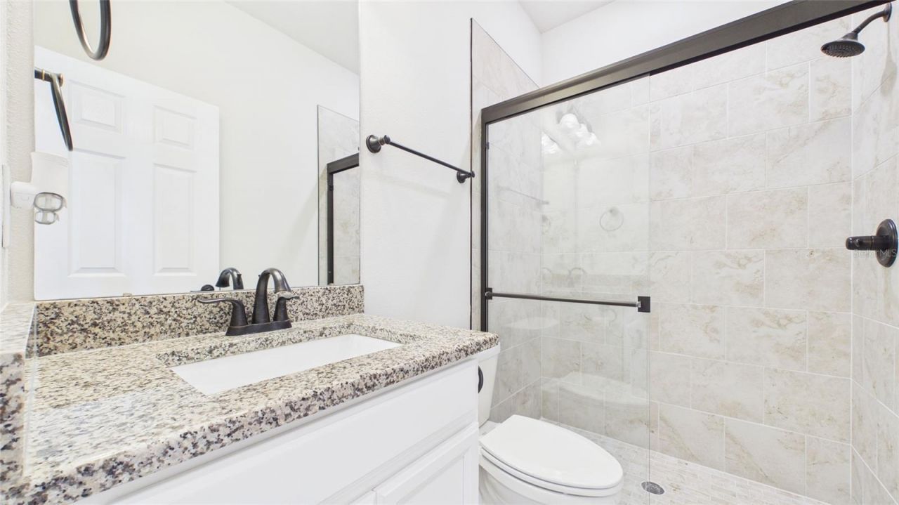 13890 Kingfisher Glen Drive , Lithia, FL 33547 Photo