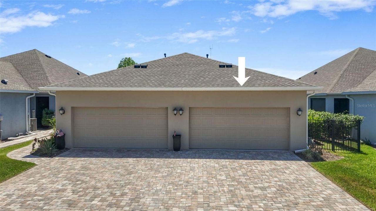 13890 Kingfisher Glen Drive , Lithia, FL 33547 Photo