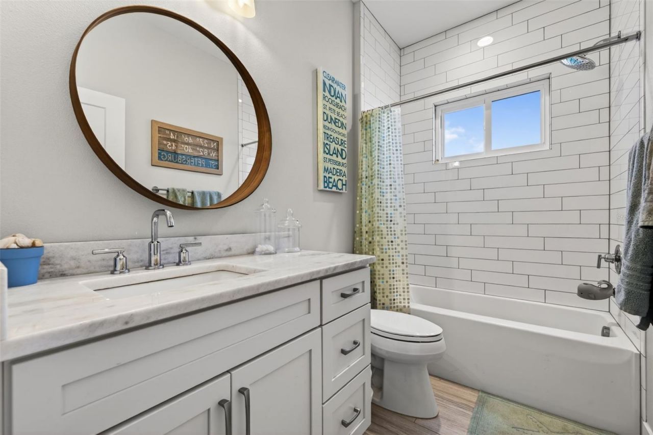 1137 55th Avenue N, Saint Petersburg, FL 33703 Photo