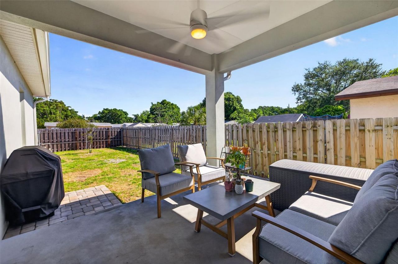 1137 55th Avenue N, Saint Petersburg, FL 33703 Photo