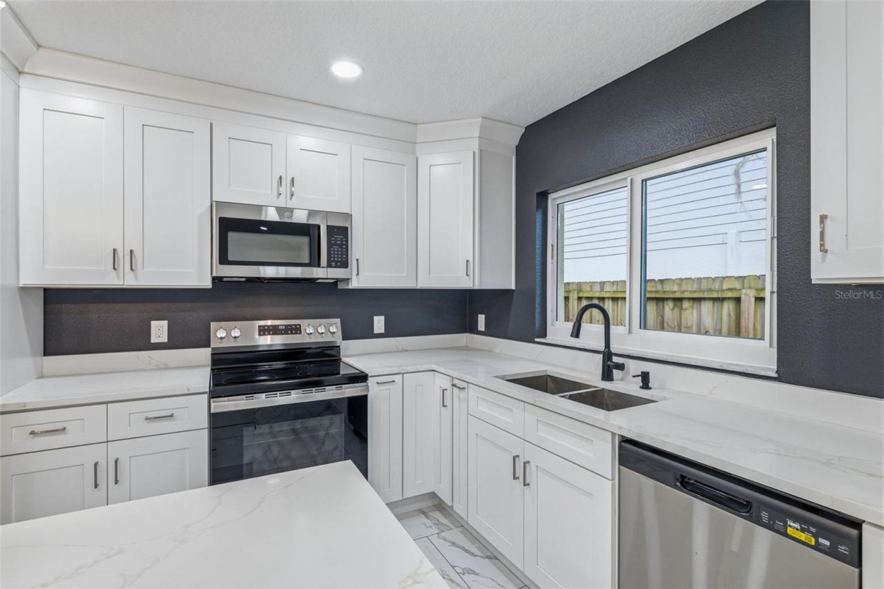 12929 Rain Forest Street, Temple Terrace, FL 33617 Photo