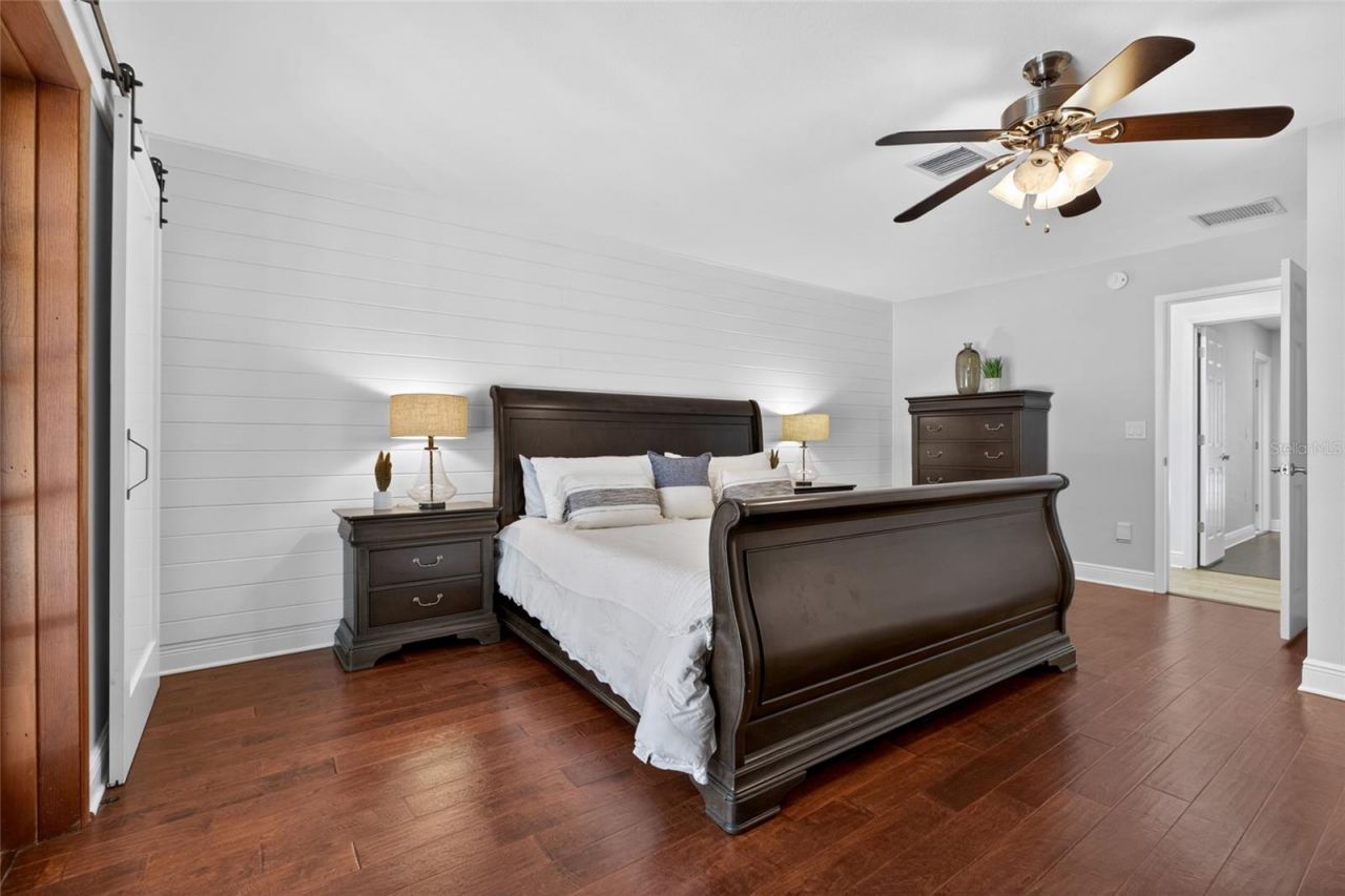 1026 Crystal Lake Road , Lutz, FL 33548 Photo