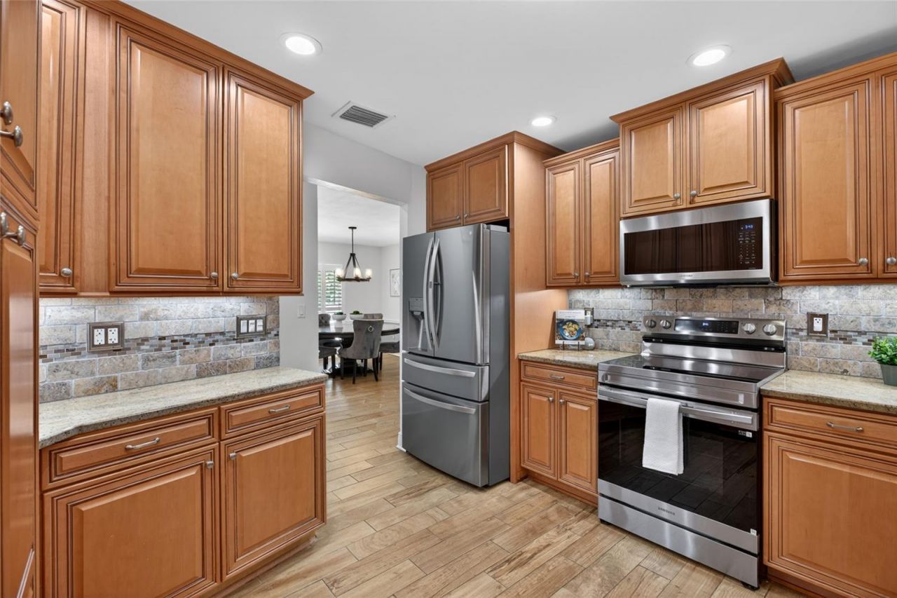 1026 Crystal Lake Road , Lutz, FL 33548 Photo