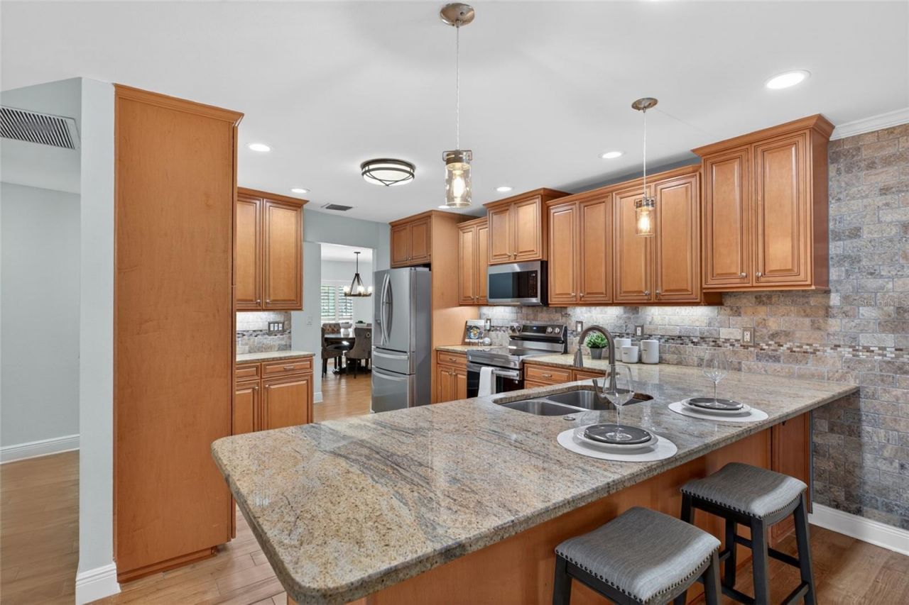 1026 Crystal Lake Road , Lutz, FL 33548 Photo