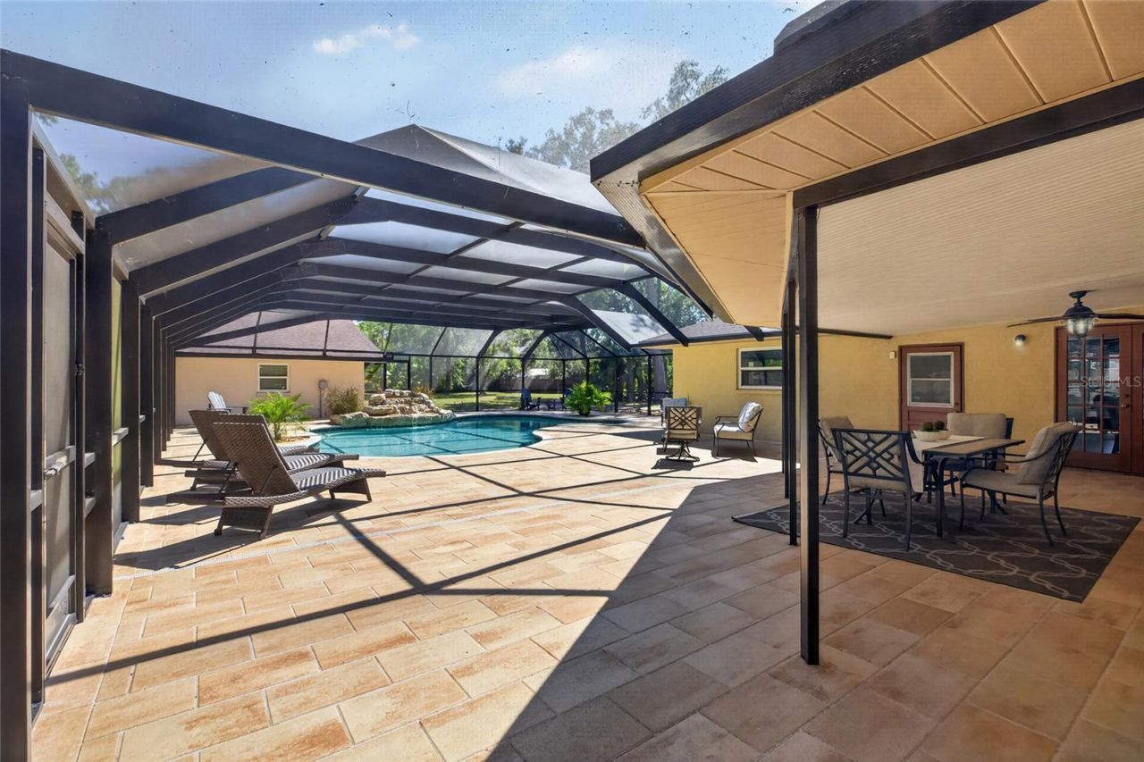 1026 Crystal Lake Road , Lutz, FL 33548 Photo