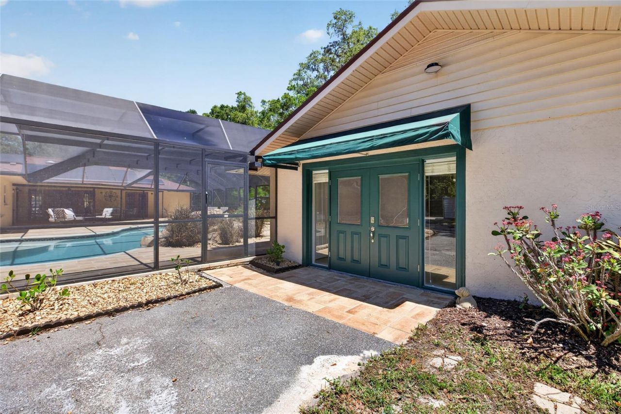 1026 Crystal Lake Road , Lutz, FL 33548 Photo