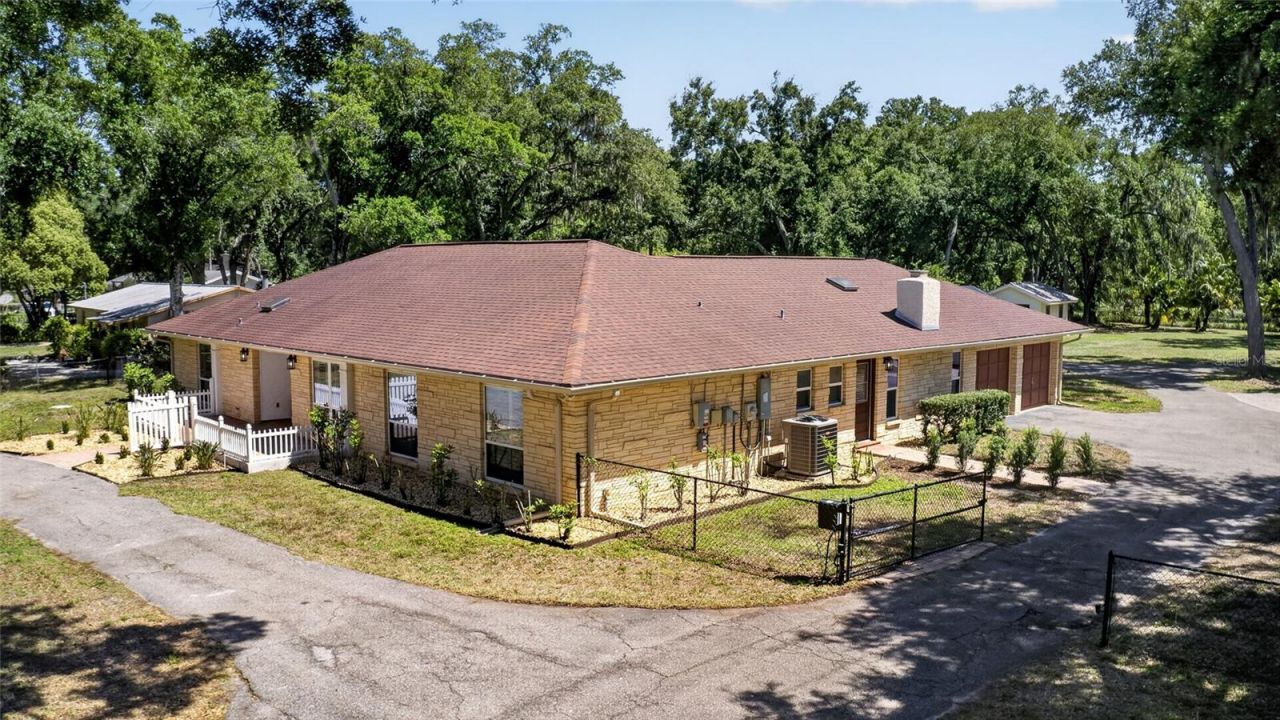 1026 Crystal Lake Road , Lutz, FL 33548 Photo