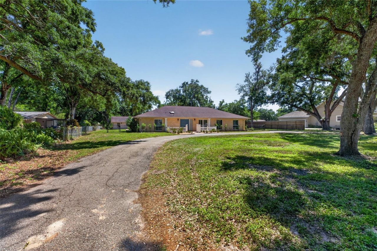 1026 Crystal Lake Road , Lutz, FL 33548 Photo