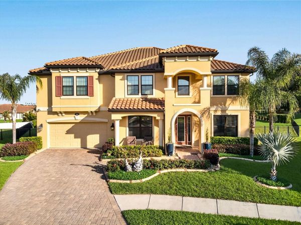 3905 AQUILLA DRIVE , LAKELAND, FL 33810