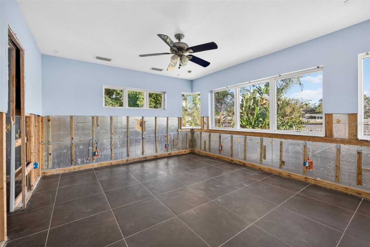 316 89th Avenue Ne, Saint Petersburg, FL 33702 Photo