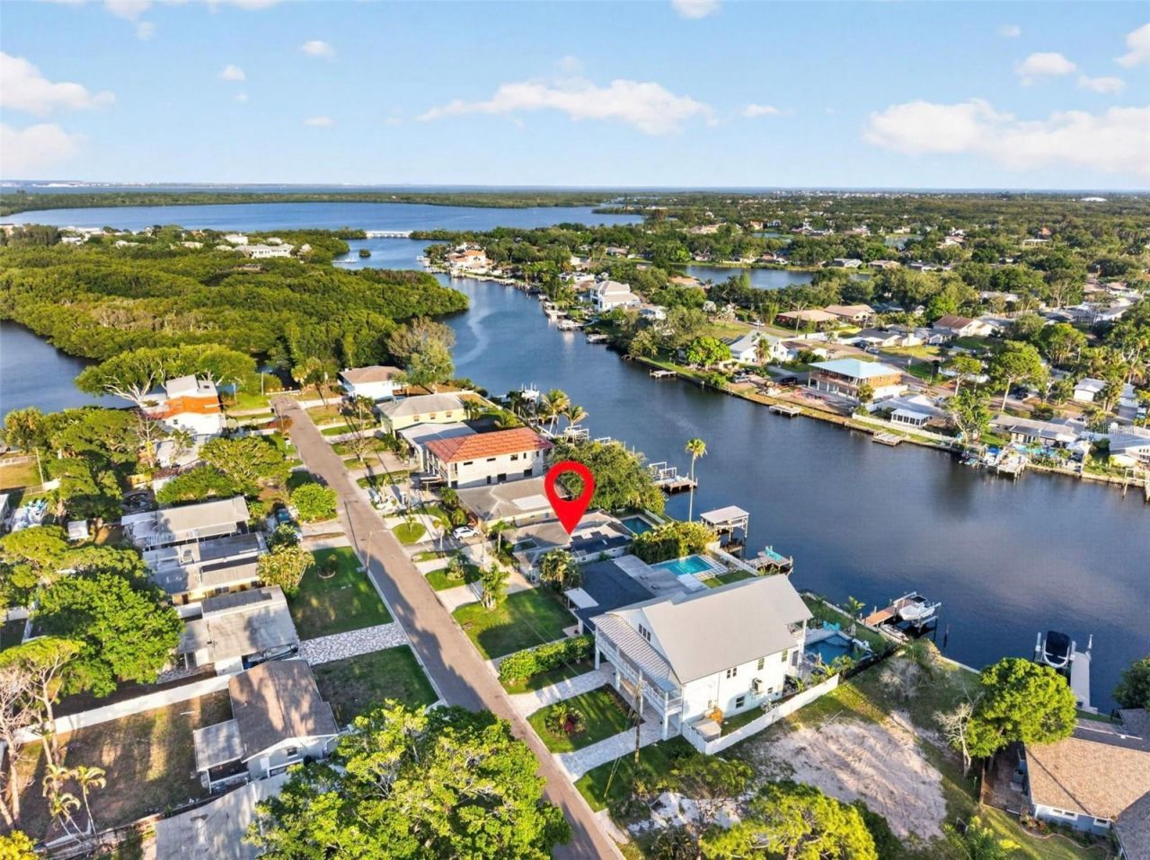 316 89th Avenue Ne, Saint Petersburg, FL 33702 Photo