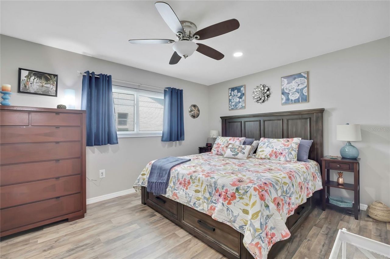 6405 Wedgewood Drive , Spring Hill, FL 34606 Photo