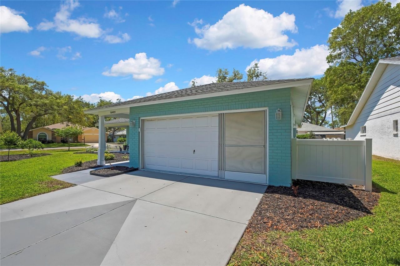 6405 Wedgewood Drive , Spring Hill, FL 34606 Photo