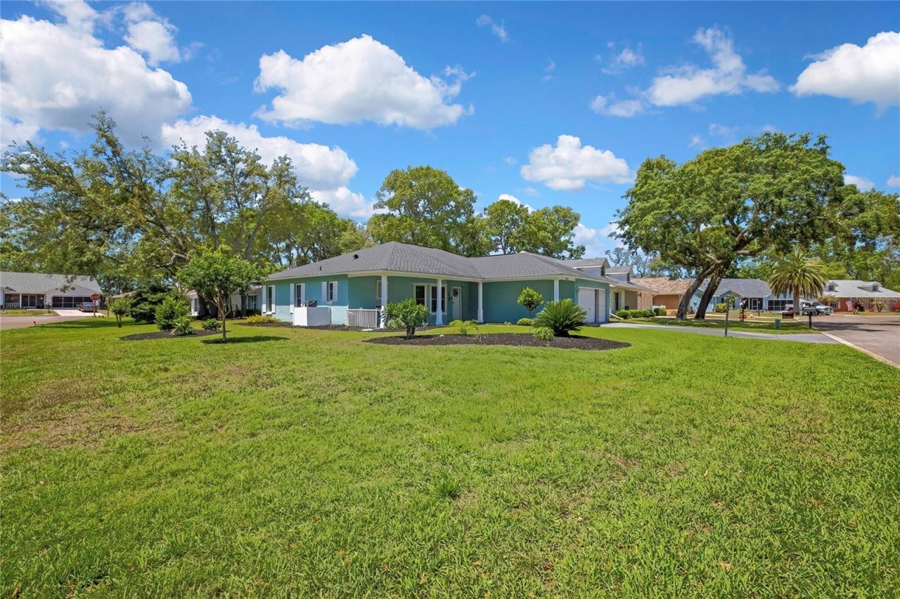 6405 Wedgewood Drive , Spring Hill, FL 34606 Photo