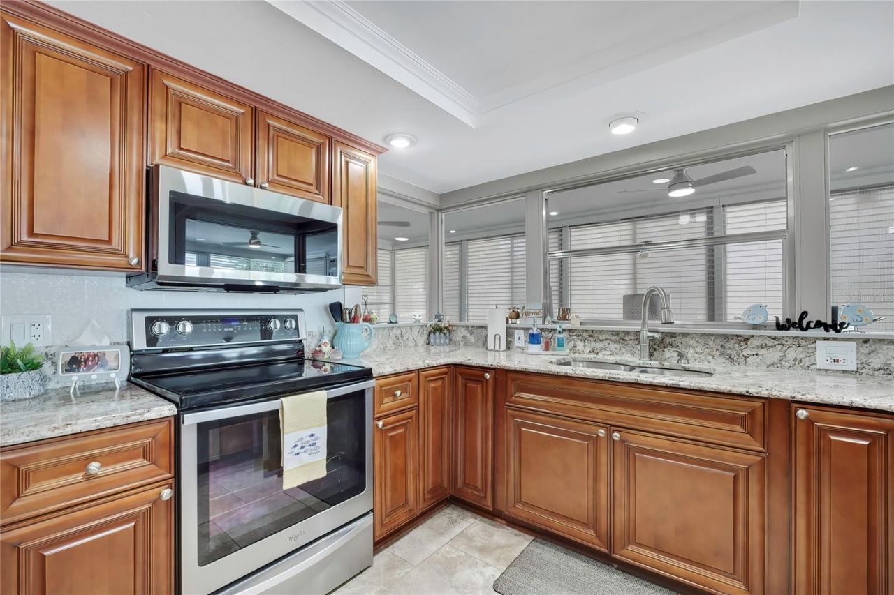 6405 Wedgewood Drive , Spring Hill, FL 34606 Photo