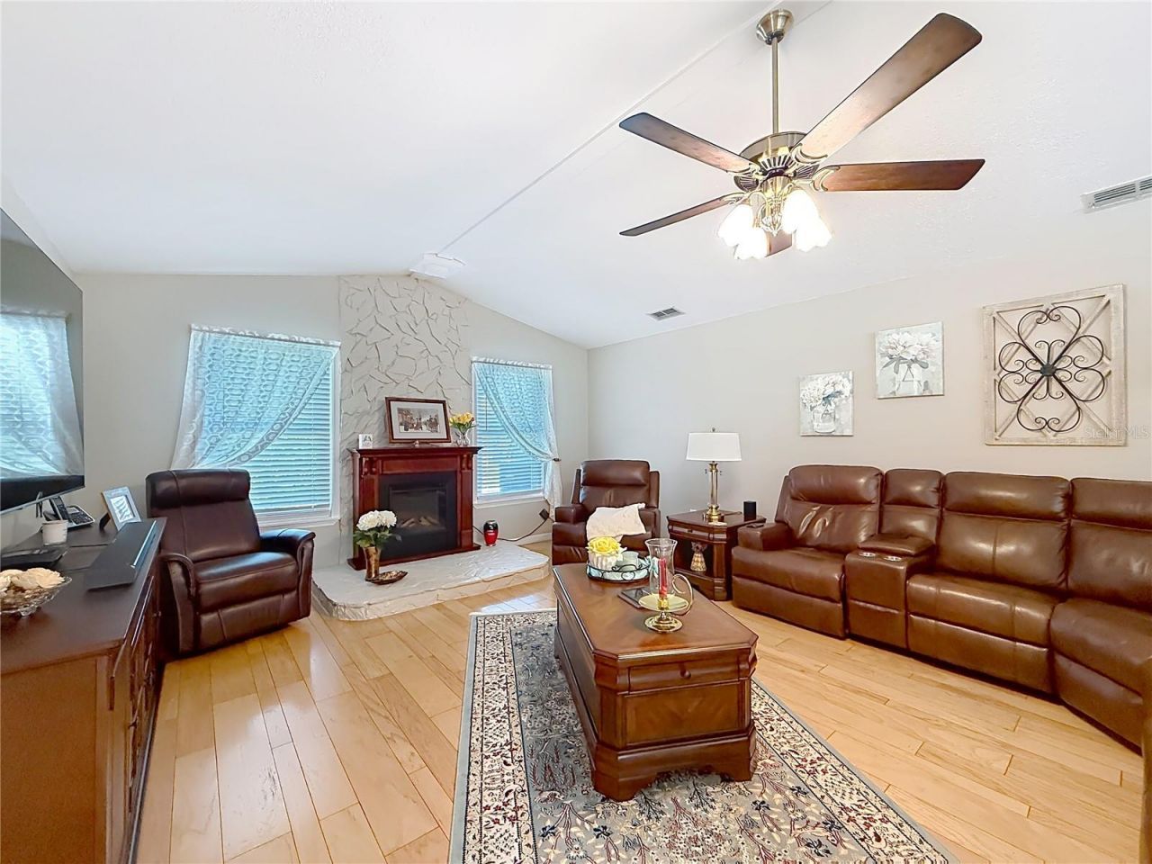 39 Pine Street , Homosassa, FL 34446 Photo