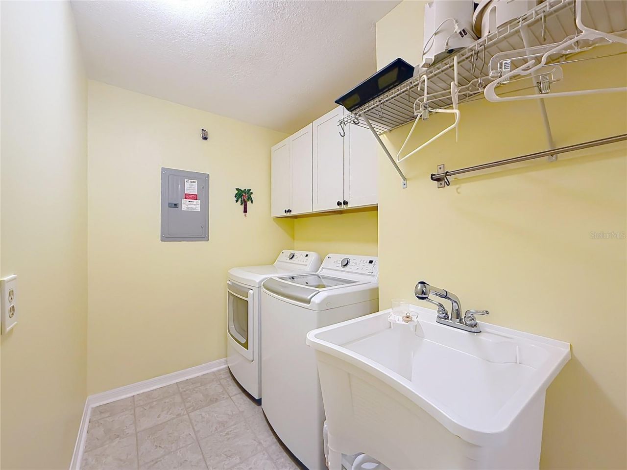 39 Pine Street , Homosassa, FL 34446 Photo