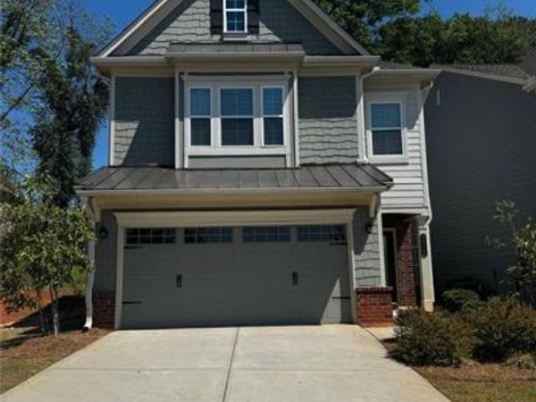 3385 Park Pointe Circle, Scottdale, GA 30079