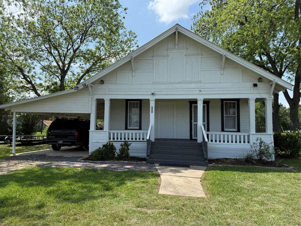 200 S Walton ST , Granger, TX 78650