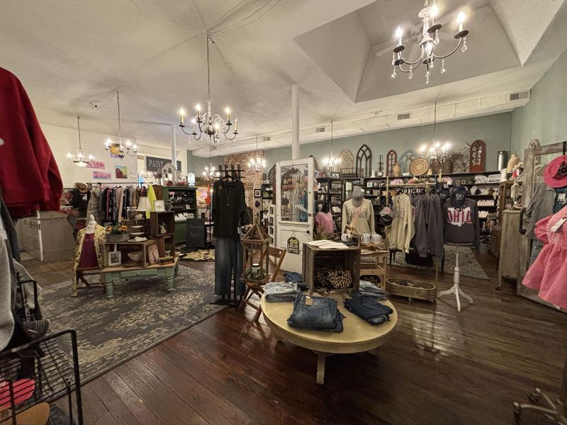 15 S Chillicothe Street, South Charleston, OH 45368 Photo 9