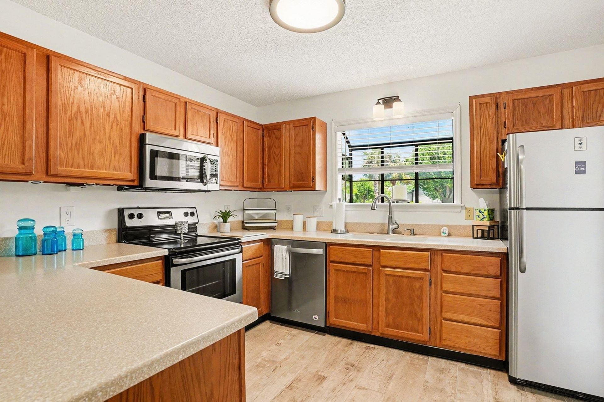 775 Plantation Dr.  Photo 10