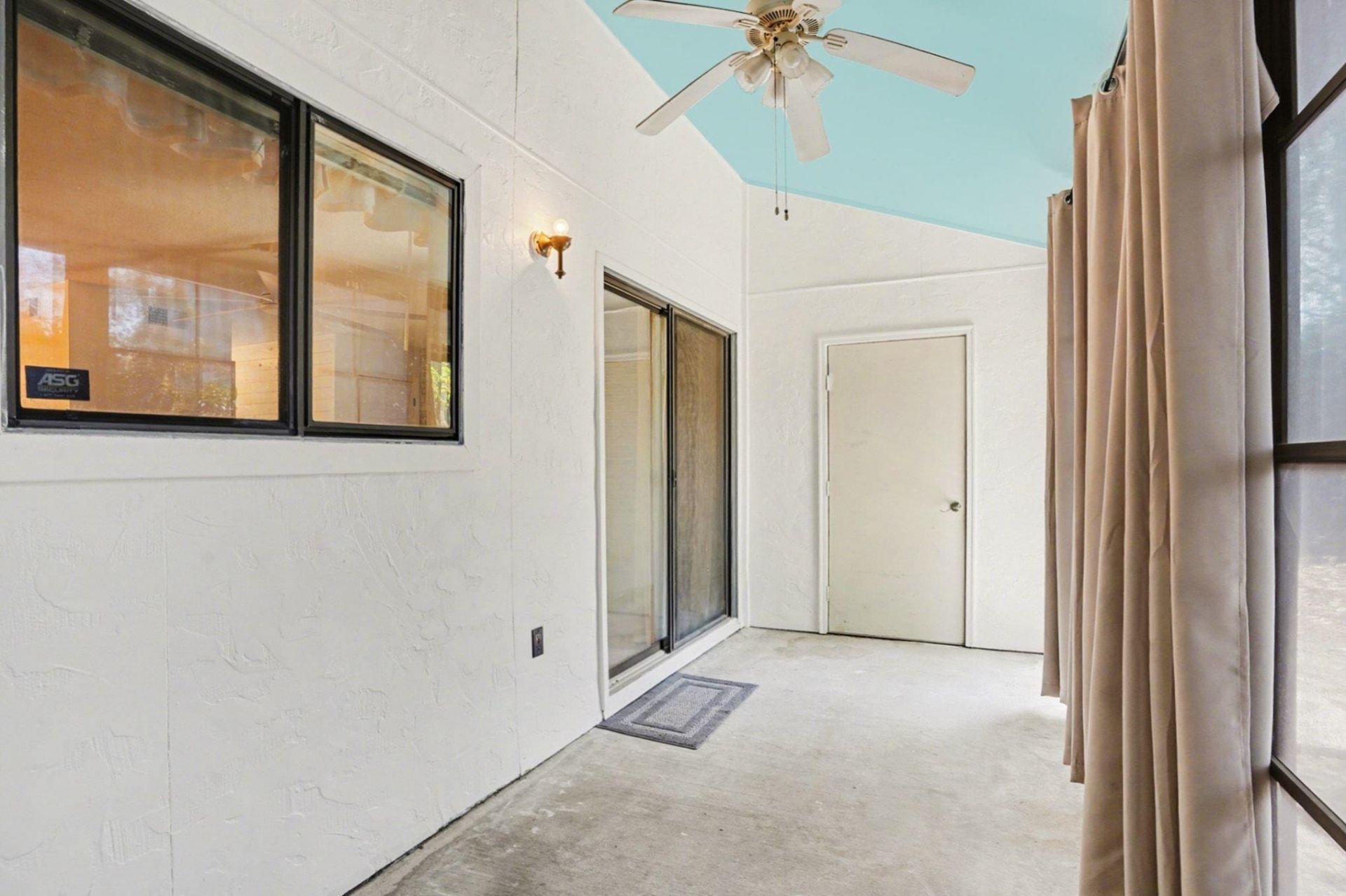 775 Plantation Dr.  Photo 18