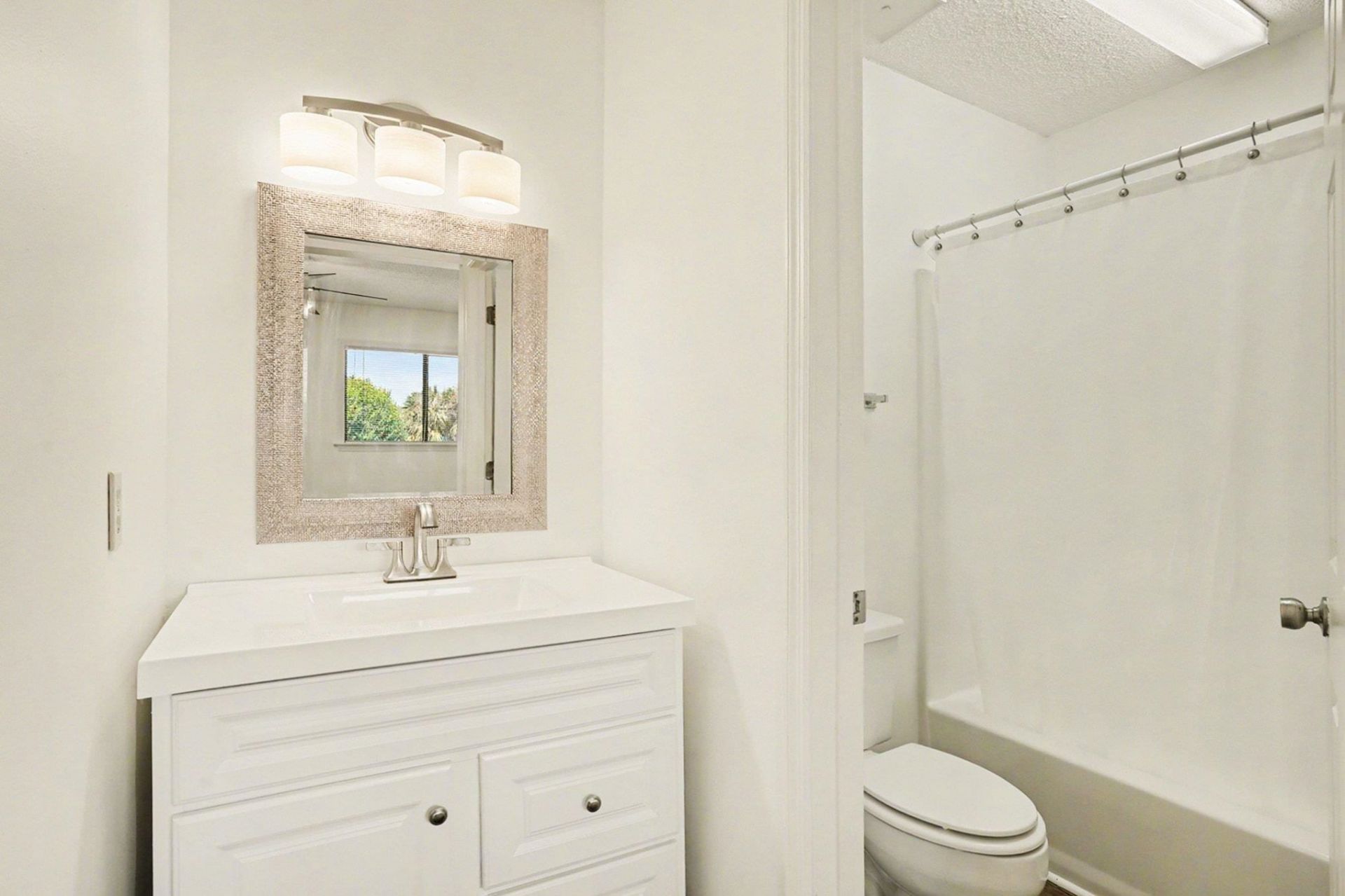 775 Plantation Dr.  Photo 32