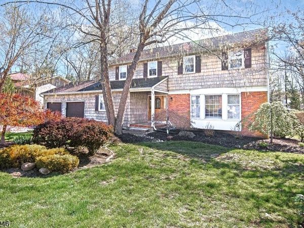 63 Independence Dr, East Brunswick, NJ 08816