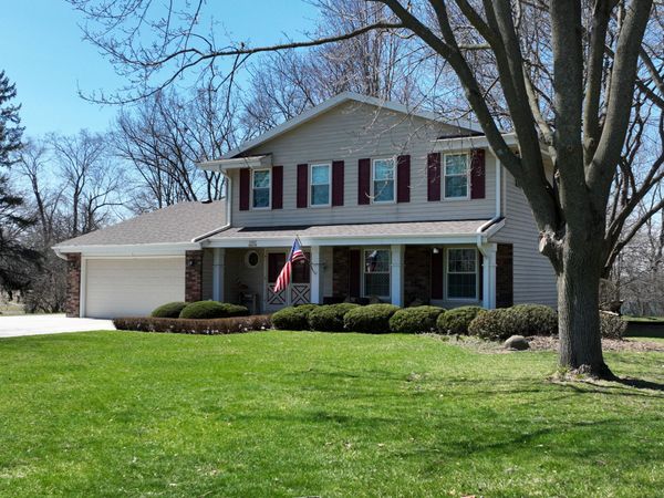 W287N6575 Hibritten Way, Merton, WI 53029