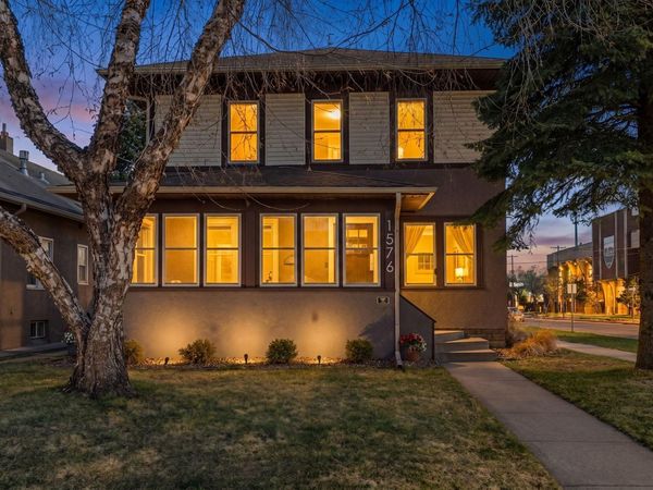 1576 Osceola Avenue, Saint Paul, MN 55105