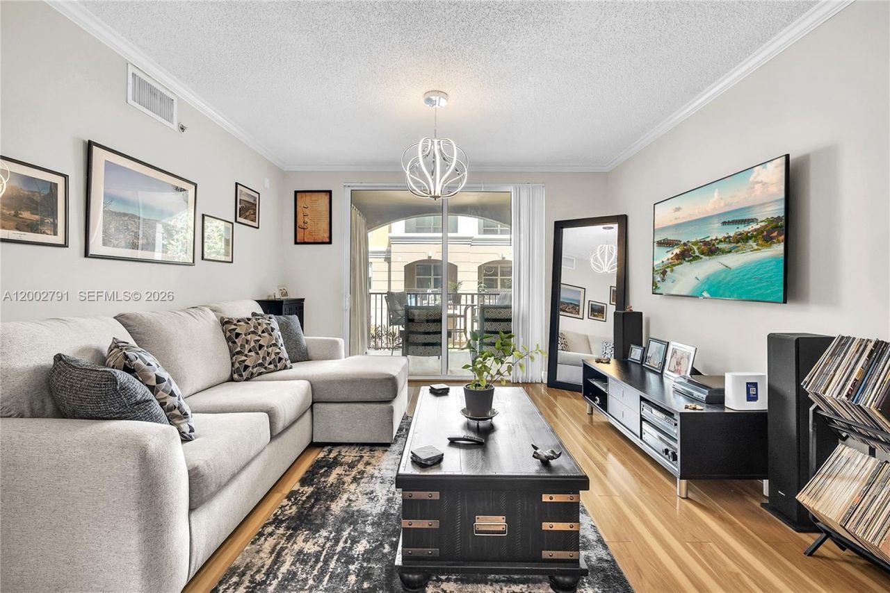 17125 N Bay Rd, Unit 3204, Sunny Isles Beach, FL 33160 Photo