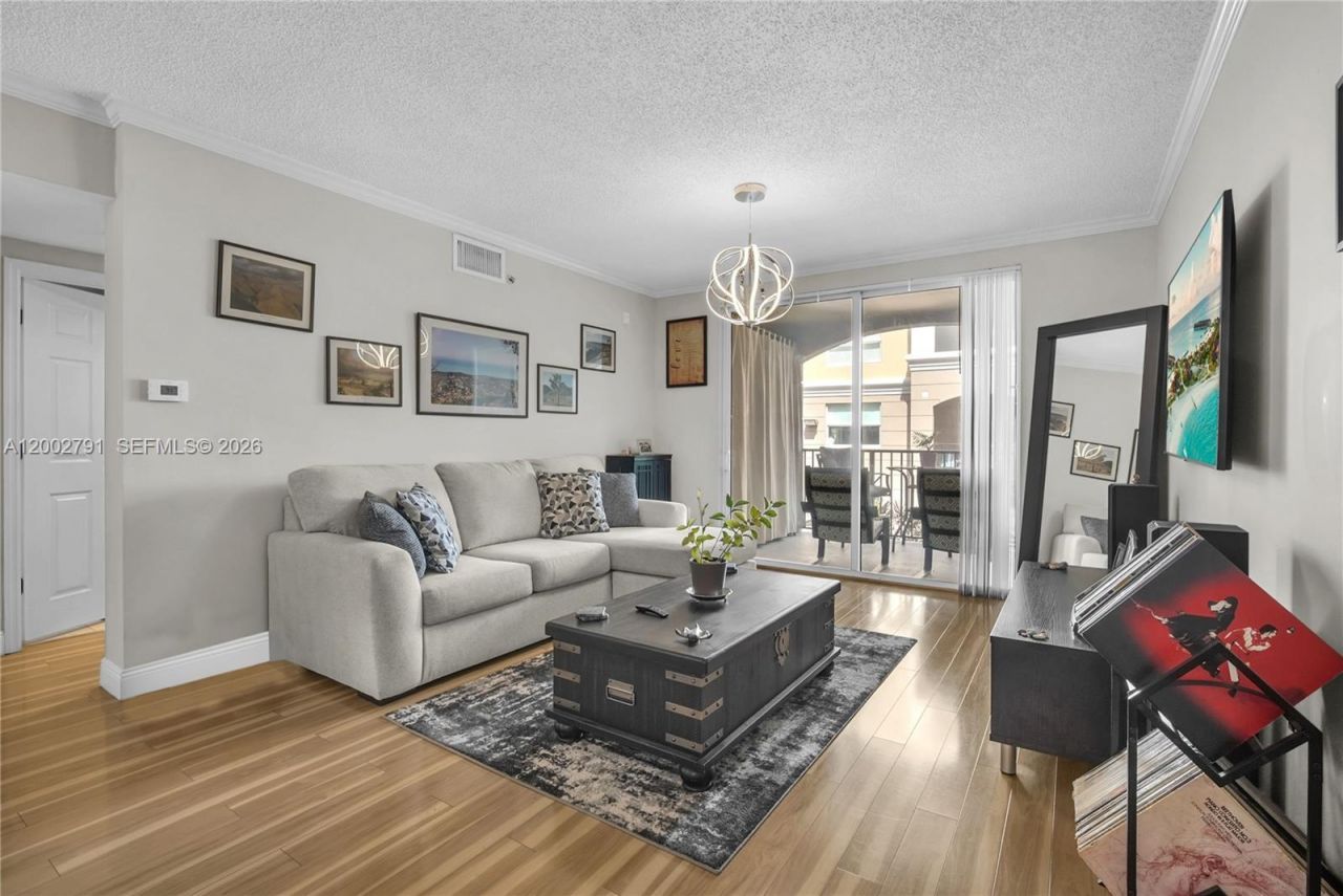 17125 N Bay Rd , Unit 3204, Sunny Isles Beach, FL 33160 Photo