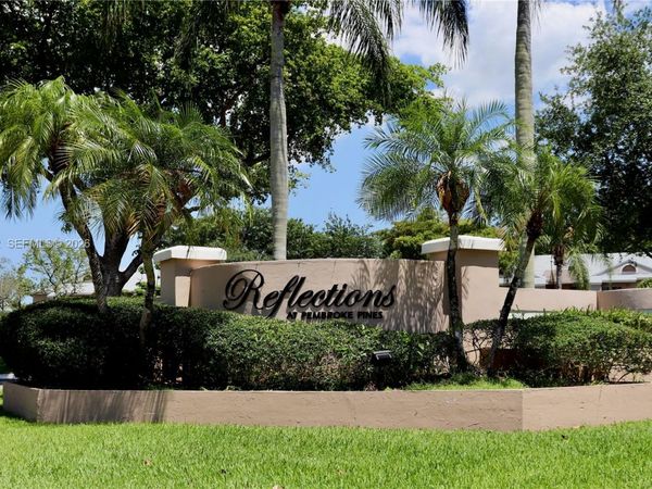 1701 NW 96th Ter, Unit 1E, Pembroke Pines, FL 33024