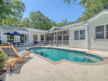 5084 Timber Race Course, Hollywood, SC 29449
