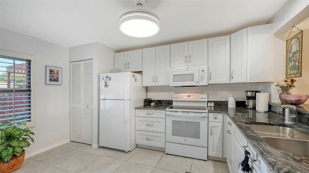 515 Spring Lakes Boulevard, Unit 515, Bradenton, FL 34210 Photo